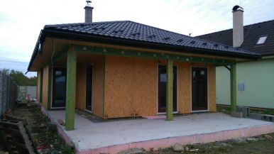 Nízkoenergetické domy na 1-tku - staviame rýchle, kvalitné, úsporné a predovšetkým finančne dostupné rodinné domy